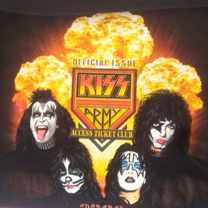 KISS shirt